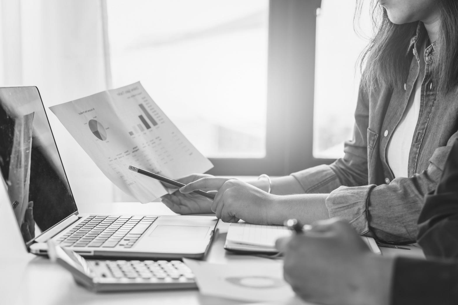 Échanges informels entre membres de la communauté